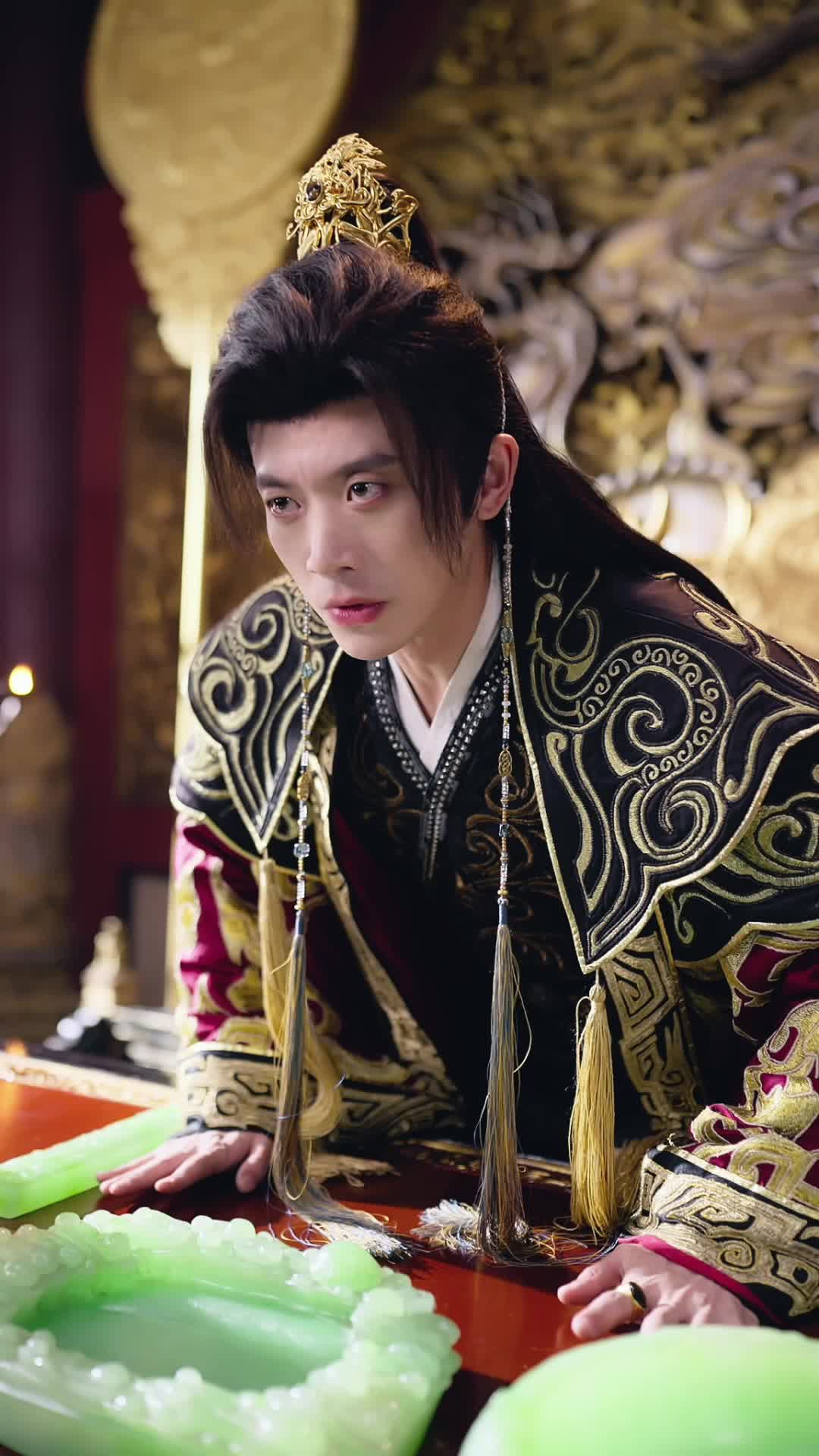 Episode 14 - I'm a Terrible King—Please Rebel